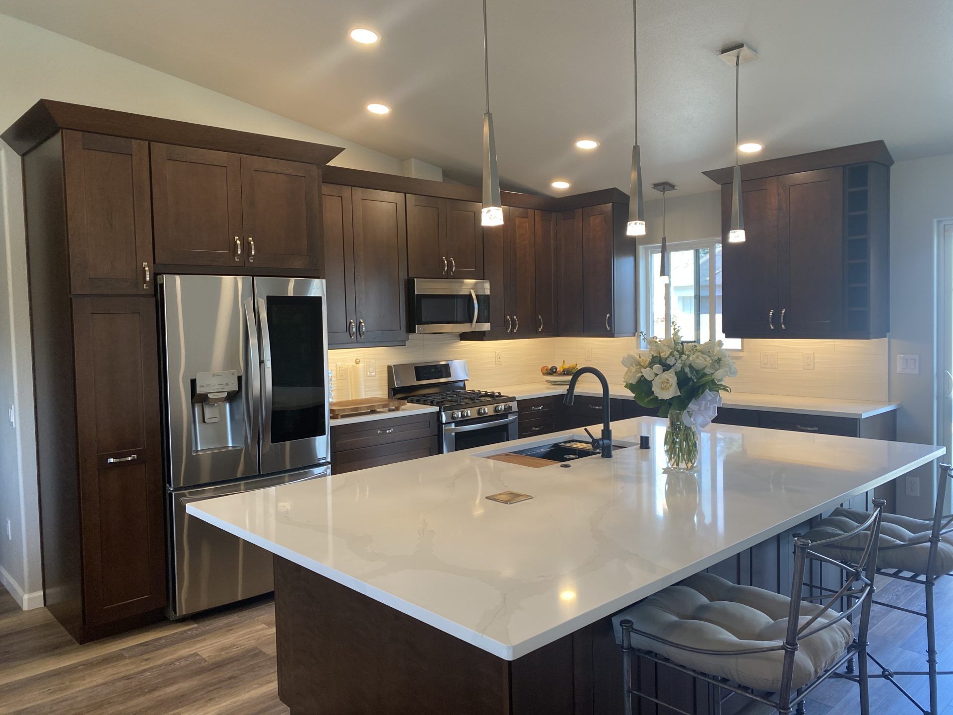 Top 5 Kitchen Cabinet Trends for 2025 - Far North Craftsmanship